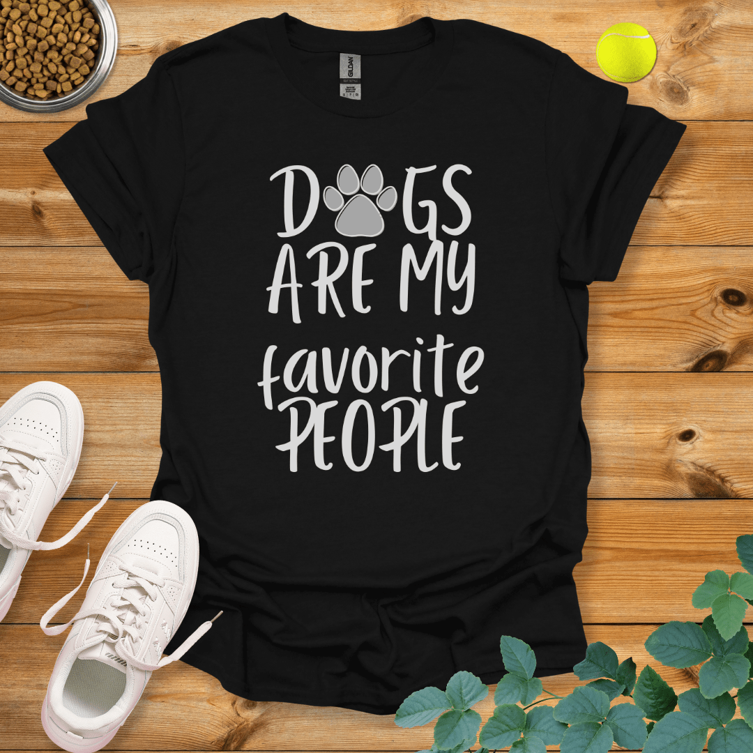 Dogs Are My Favorite People T-Shirt Black / S